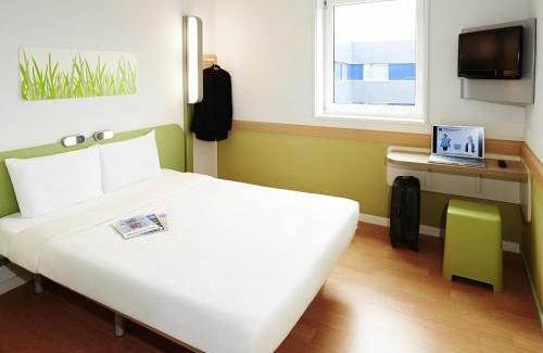 L'Isle-Adam Hotel | ibis budget L'Isle Adam