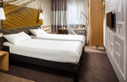 City Centre Glasgow Hotel | Ibis Glasgow City Centre – Sauchiehall St