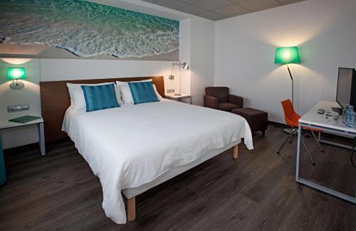 La Coruna Hotel | Ibis Styles A Coruna