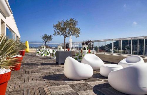 Hyeres City Centre Hotel | Ibis Styles Hyères Rooftop & Spa