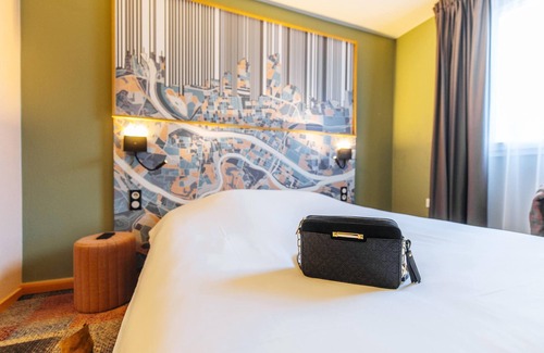 Croix Rousse Hotel | ibis Styles Lyon Croix Rousse