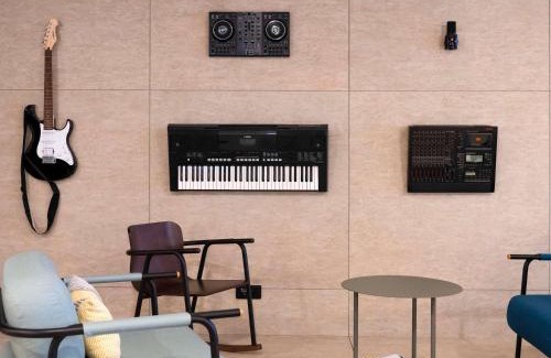 Poincare - Foch - Anatole France - Croix de Bourgogne Hotel | ibis Styles Nancy Centre Gare