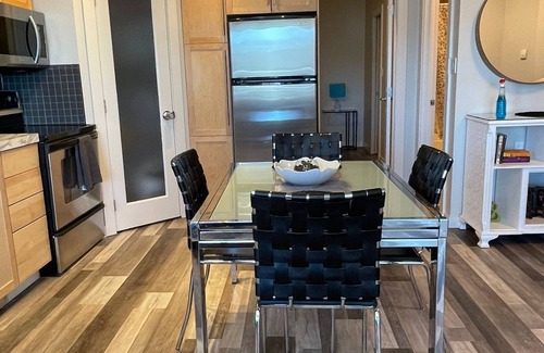 Downtown Edmonton Condo | Ice District 1-bedroom condo with fitness room and AC in Edmonton
