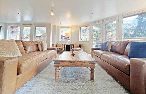 Telluride Apartment | Ice House 317 condo