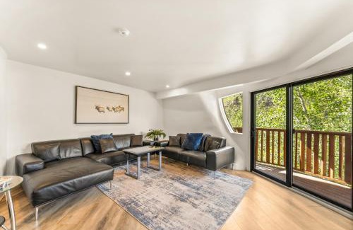 Intermountain Apartment | Iconic Vail Dome Unit 2