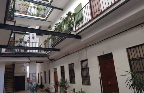 Los Remedios Apartment | Ideal Apartamento Tipo Loft en Triana Sevilla Wifi