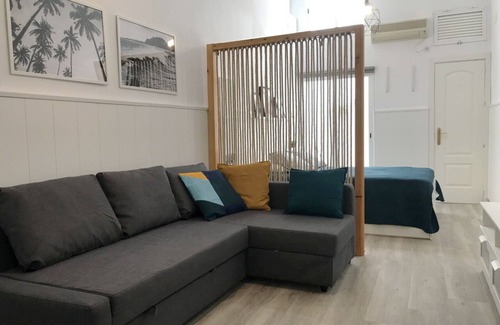 Los Remedios Apartment | Ideal Apartamento Tipo Loft en Triana Sevilla Wifi