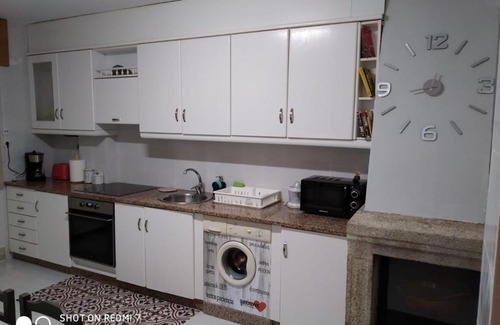 Santiago de Compostela Apartment | IDEAL FAMiLIAS VUT-CO-4019