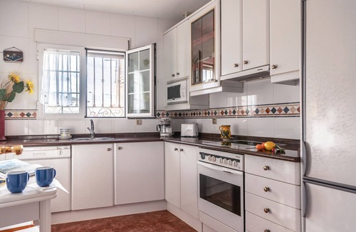 Segovia House | Ideal Familias 7 Dormitorios Jardin bbc Wifi 55 min de Madrid y 8 min de Segovia