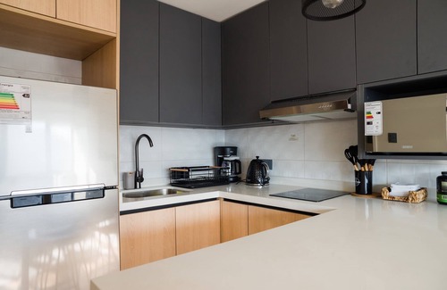 El Golf Apartment | Ideal for 5 and Close To Everything Vitacura