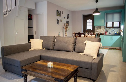 Nafplion City Centre House | Ideal house for families, located next to the old town.