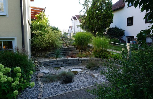 Eckersmuhlen Apartment | Ideal location near the lake, right next to the Nuremberg exhibition center, quiet and idyllic