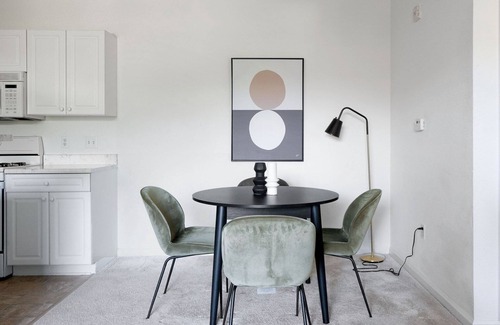 South San Jose Apartment | Ideal San Jose 1BR w/Pool, Gym & W/D, near Highways, by Blueground