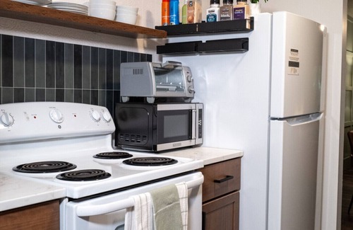 Ashley Oaks House | Idlewood Townhomes Apt 3