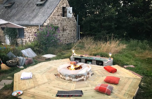 Saint-Aubin-Fosse-Louvain Cottage | Idyllic Rural peaceful Cottage