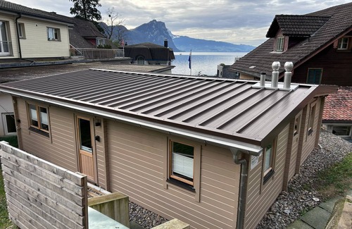 Vitznau Cottage | Idyllic 2-bedroom cottage in stunning Vitznau with Lake & Mountain views + WiFi