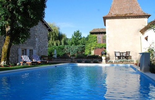 Le Fleix Cottage | Idyllic and rustic cottage in stunning grounds with private terrace