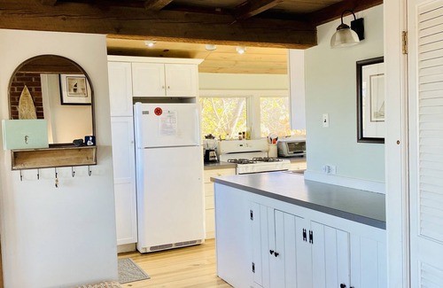 Block Island House | Idyllic Block Island Home - sleeps 8