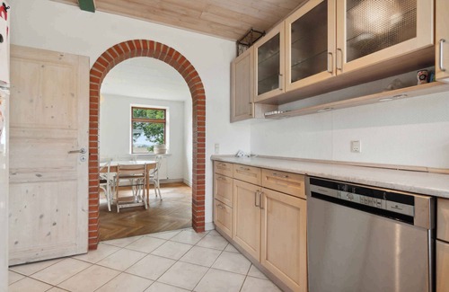 Ronne House | Idyllic country house with sea view and sunsets