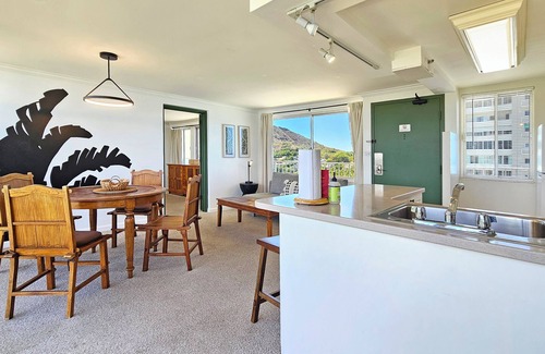 Diamond Head - Kapahulu - St. Louis Apartment | Idyllic Ocean Views from 12th floor 1 Bedroom Suite with Full Kitchen