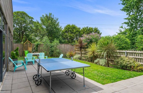 Talland House | Idyllic property with private hot tub, designed to offer every home comfort, with a contemporary fee