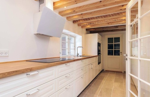 Gedesby House | Idyllic Thatched Cottage Retreat-By Traum