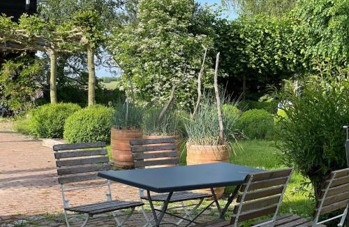 Saal Apartment | Idyllischer Hof mit 5 Wohnungen nahe des Saaler Boddens