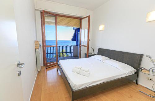Varazze Apartment | iFlat Appartamento in Vista
