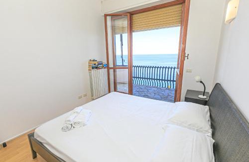 Varazze Apartment | iFlat Appartamento in Vista