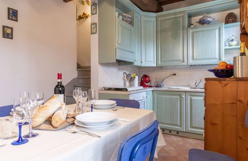 Cascine-La Croce Apartment | Il Borgo Apartment in Bientina