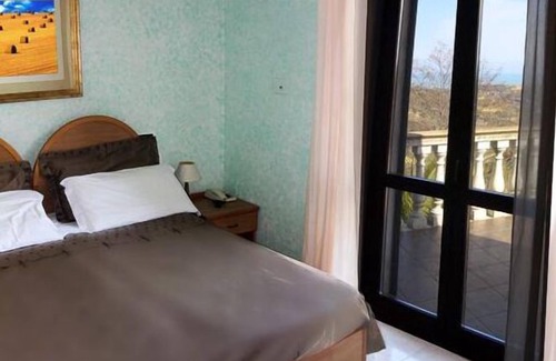 Cupra Marittima Hotel | Il Corbezzolo