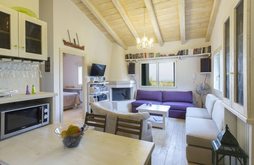 Ipsos Villa | Il Giardino Segreto Di Prospero (Puck,Oberon,Titania,Ariel)