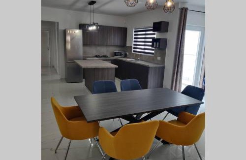Marsaskala Apartment | "Il-Girna" Free WiFi, Centrally located, Own Entrance