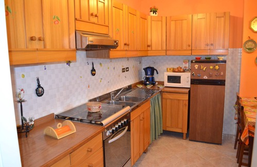 Paciano House | "Il Granaio Grande" Relaxation and Culture in Umbria.