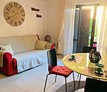 Capo Testa Apartment | IL MIRTO - Accogliente bilocale a Capo Testa - IUN R5566