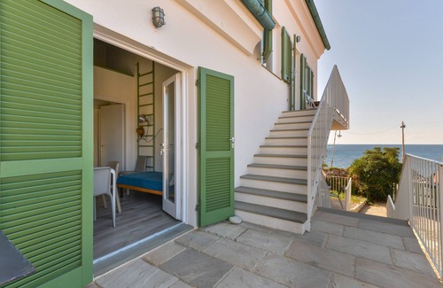 Campo nell'Elba Apartment | 'Il Quartiere Apartment Capraia' with Sea View, Terrace & Wi-Fi