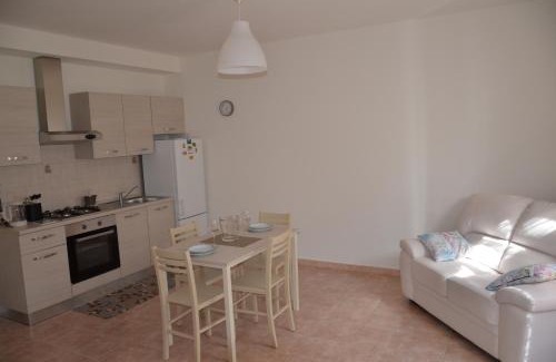 Castellina Scalo Apartment | IL RUGINO