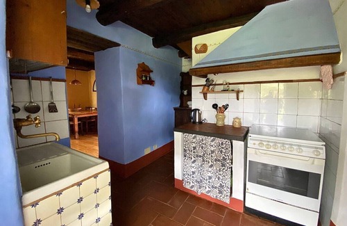 Santa Fiora Cottage | Il Seccatoio – Independent rustic house with valley view and natural pool