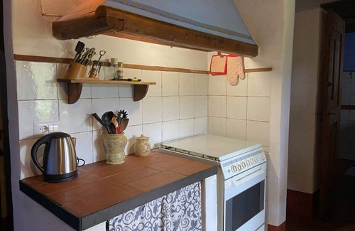 Santa Fiora Cottage | Il Seccatoio – Independent rustic house with valley view and natural pool