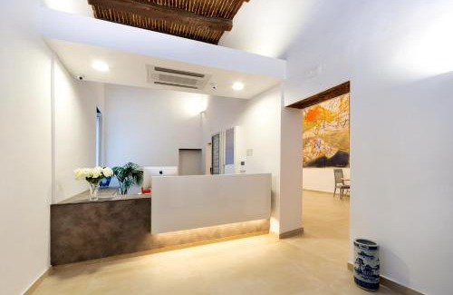 Naples City Centre Hotel | Il Tesoro Smart Suite & SPA