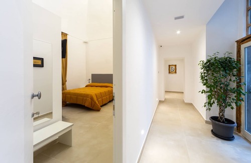 Naples City Centre Hotel | Il Tesoro Smart Suite & Spa