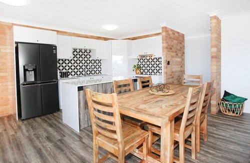 Mooloolaba Apartment | Illawong Apartment 7