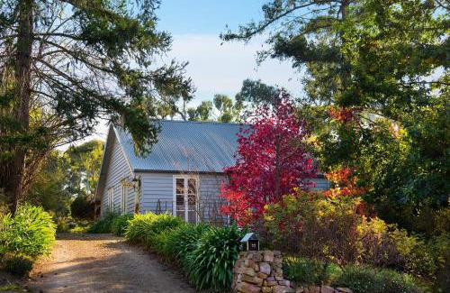 Hepburn Springs House | Illoura