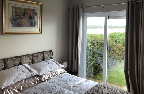 Newcastle Apartment | Immaculate 3-Bed Apartment in Dundrum Co Down