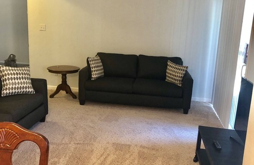 Rustic Hills Condo | Immaculate cute condo in the beautiful mountainous town of Colorado Springs