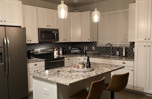 Tucson House | Immaculate guesthouse in the NW Tucson desert.yet close to everything!