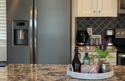 Tucson House | Immaculate guesthouse in the NW Tucson desert.yet close to everything!