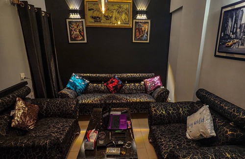 Karachi Apartment | Imperium Luxe Suite studio apartment 1 bedroom 1 living room