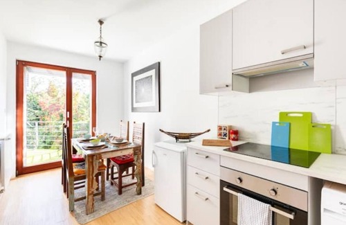 Obuda hegyvideke Apartment | In a quiet part of Buda in a green environment with a panorama of the city