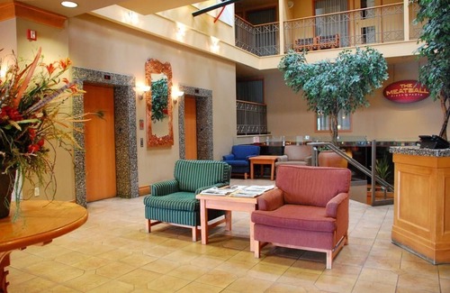 Banff Apartment | In DT Banff, Cozy Suite + Access to the Sauna